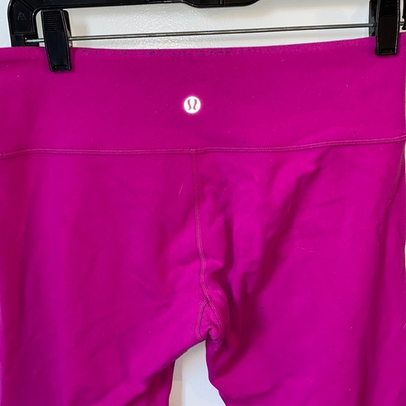 Lululemon Reversible Athletic Capri Leggings - Picture 2 of 4